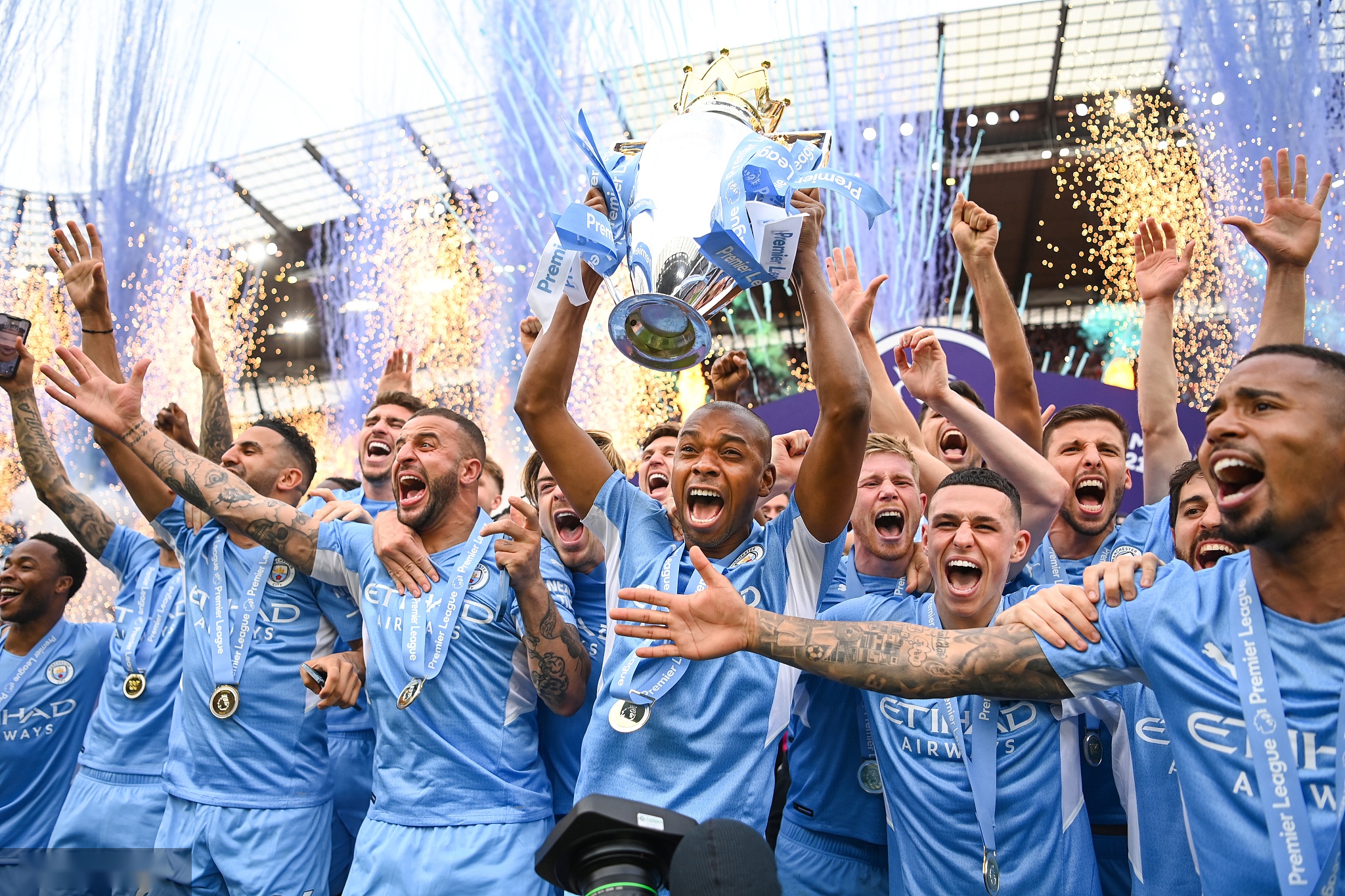 和快速的边 和快速的边