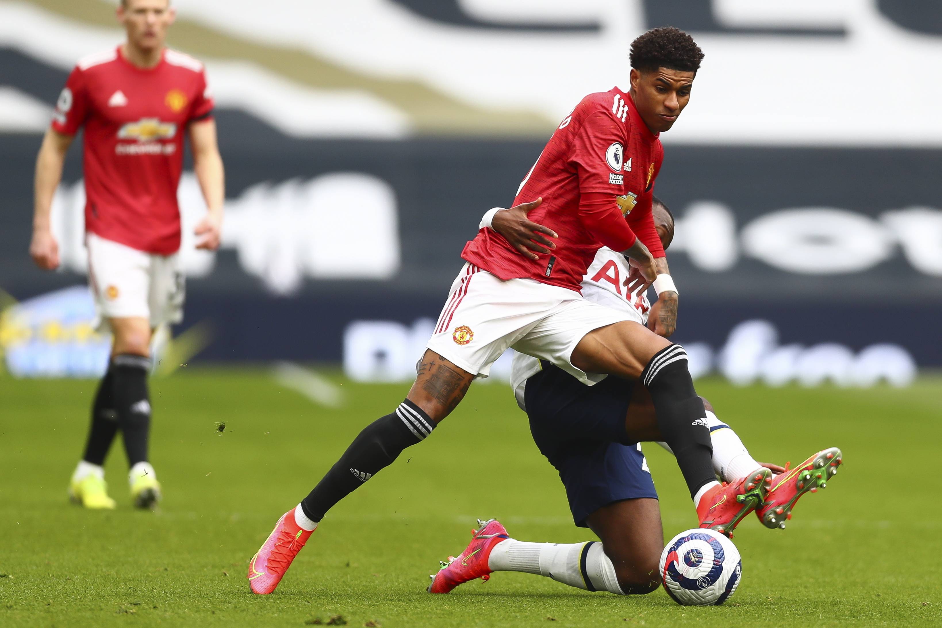 一目光放在 一目光放在